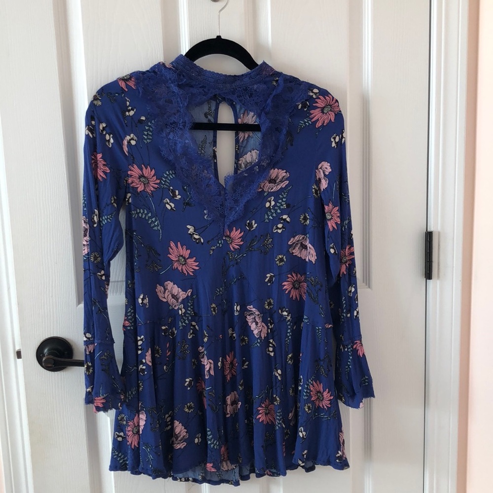 Lulu’s Blue Flower Dress
